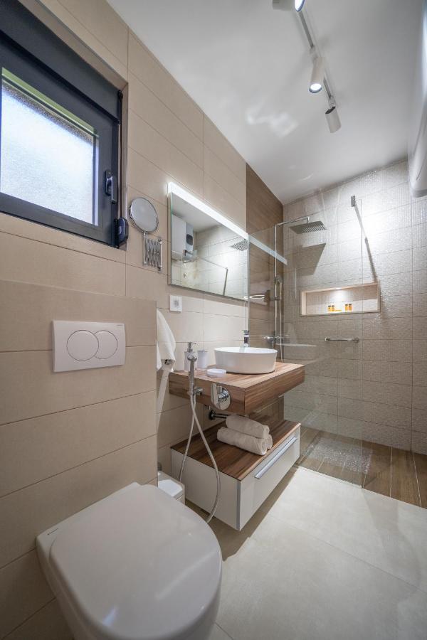Marea Deluxe Cattaro