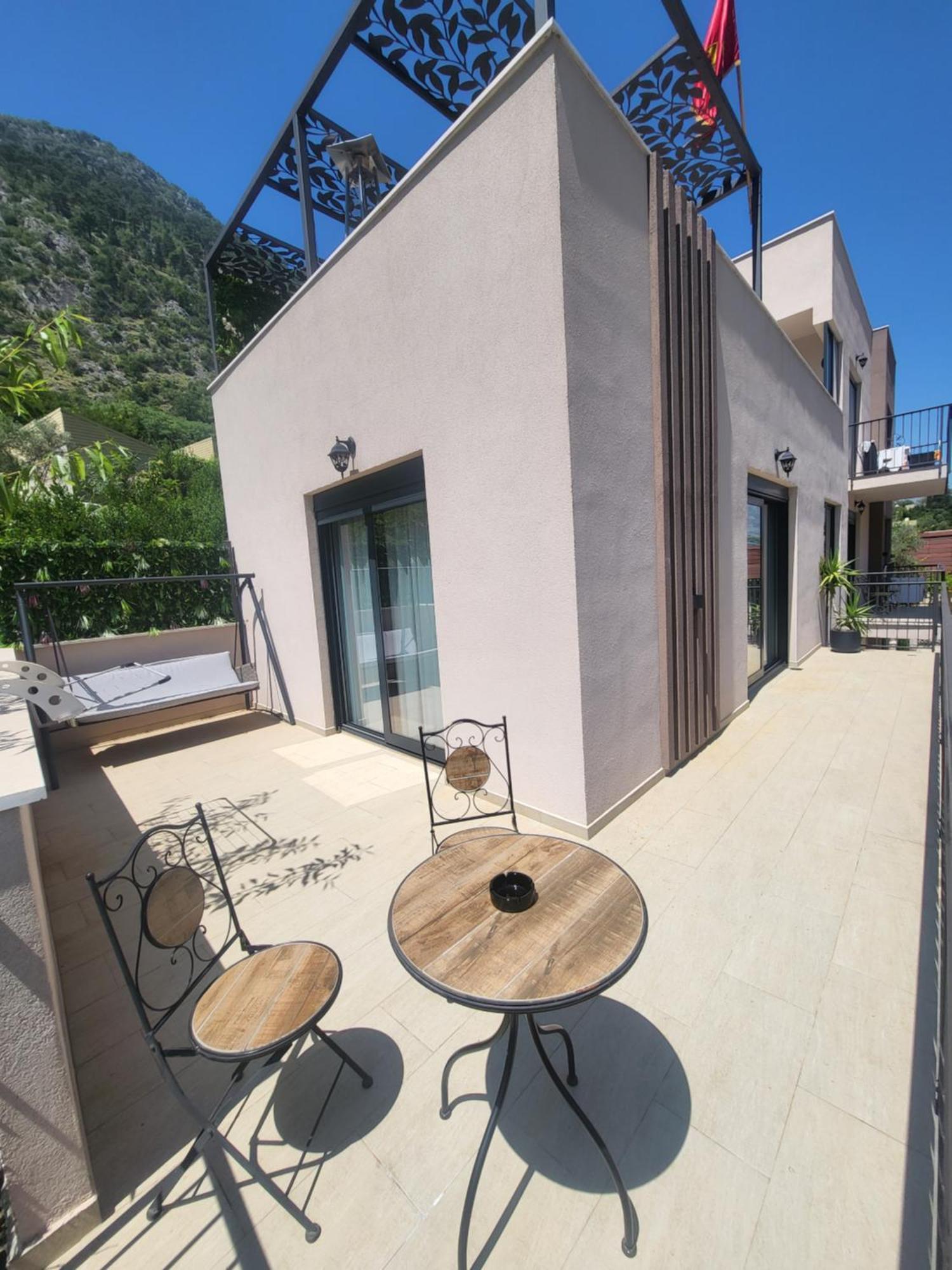Marea Deluxe Apartment Kotor